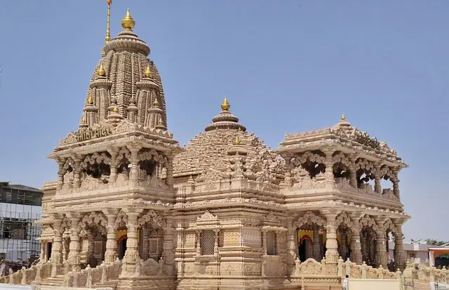 কীর্তি মন্দির, রাধার মায়ের মন্দির
